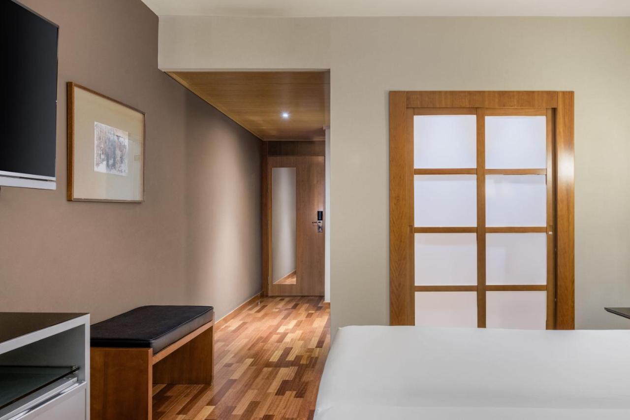 Ac Hotel Guadalajara By Marriott, Spain Екстер'єр фото