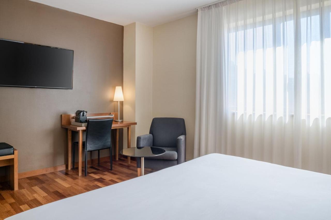 Ac Hotel Guadalajara By Marriott, Spain Екстер'єр фото