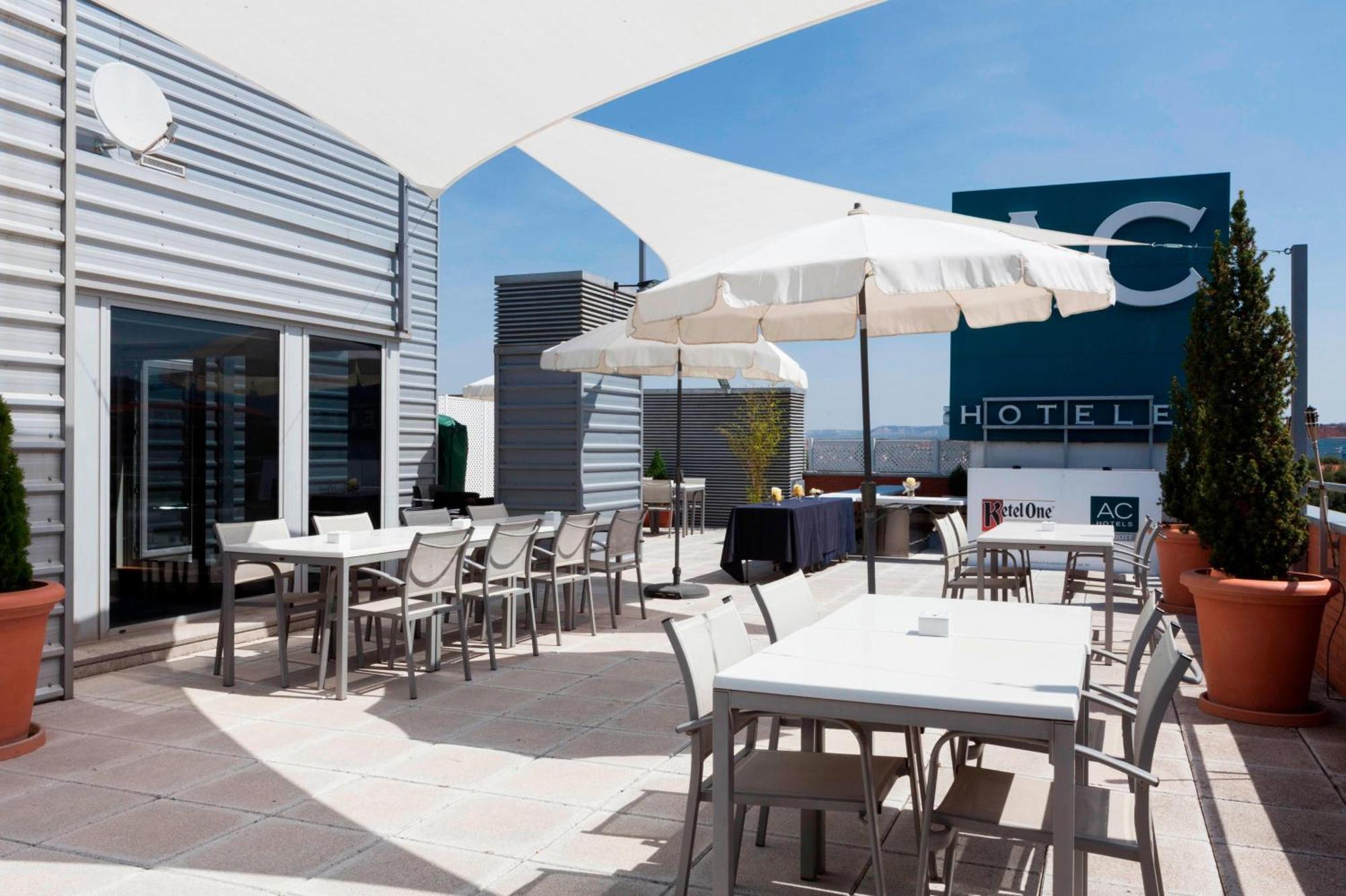 Ac Hotel Guadalajara By Marriott, Spain Екстер'єр фото