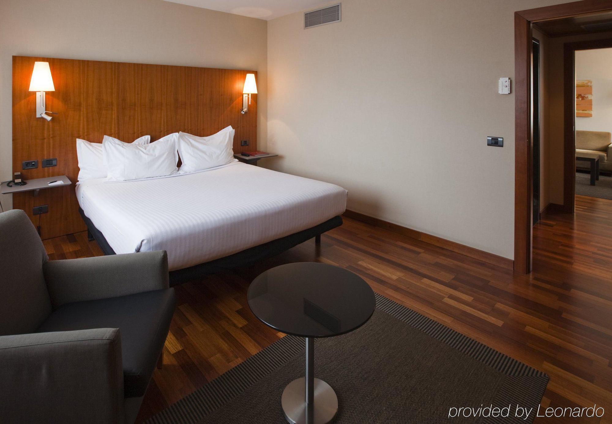 Ac Hotel Guadalajara By Marriott, Spain Номер фото