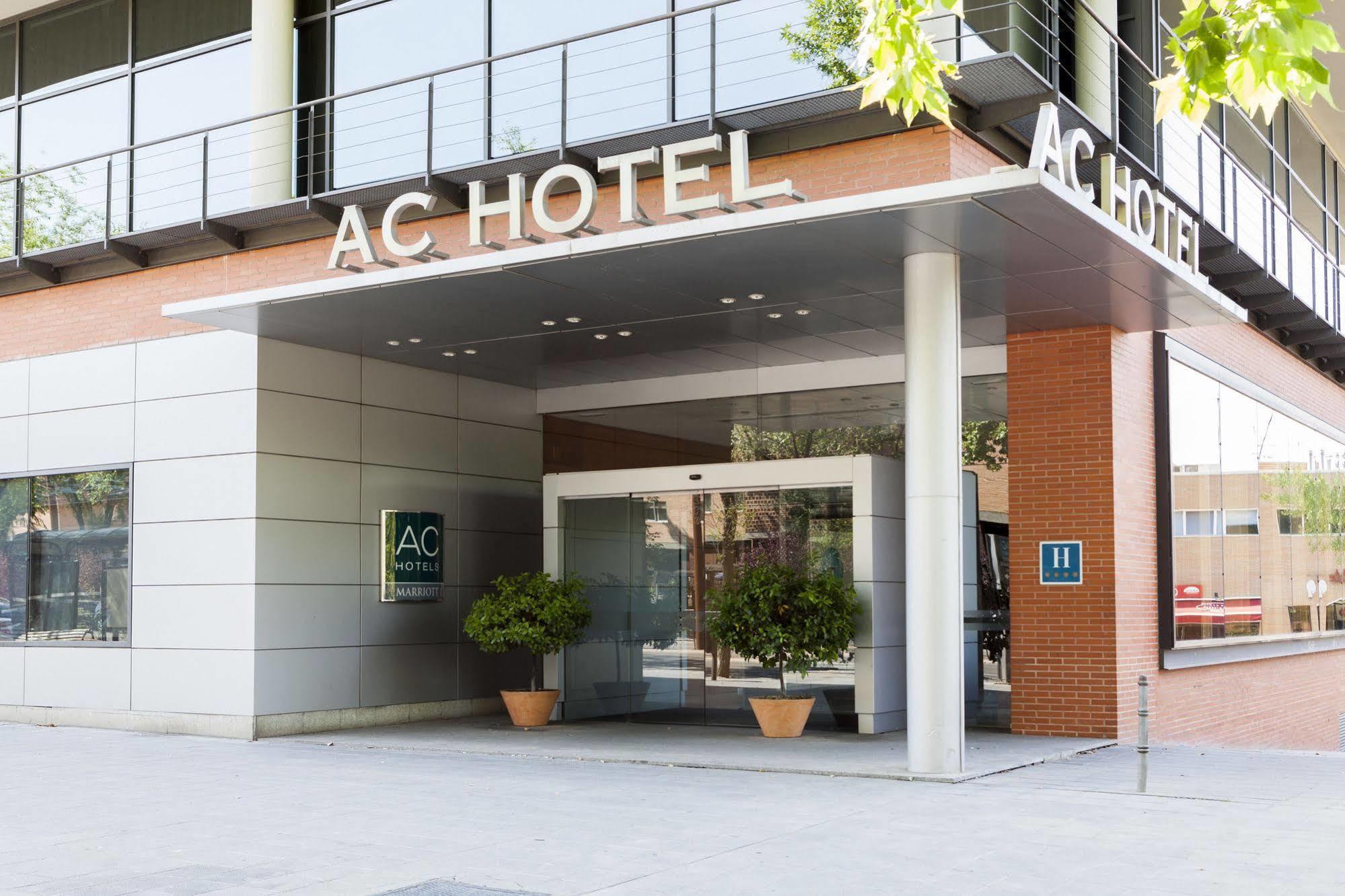 Ac Hotel Guadalajara By Marriott, Spain Екстер'єр фото